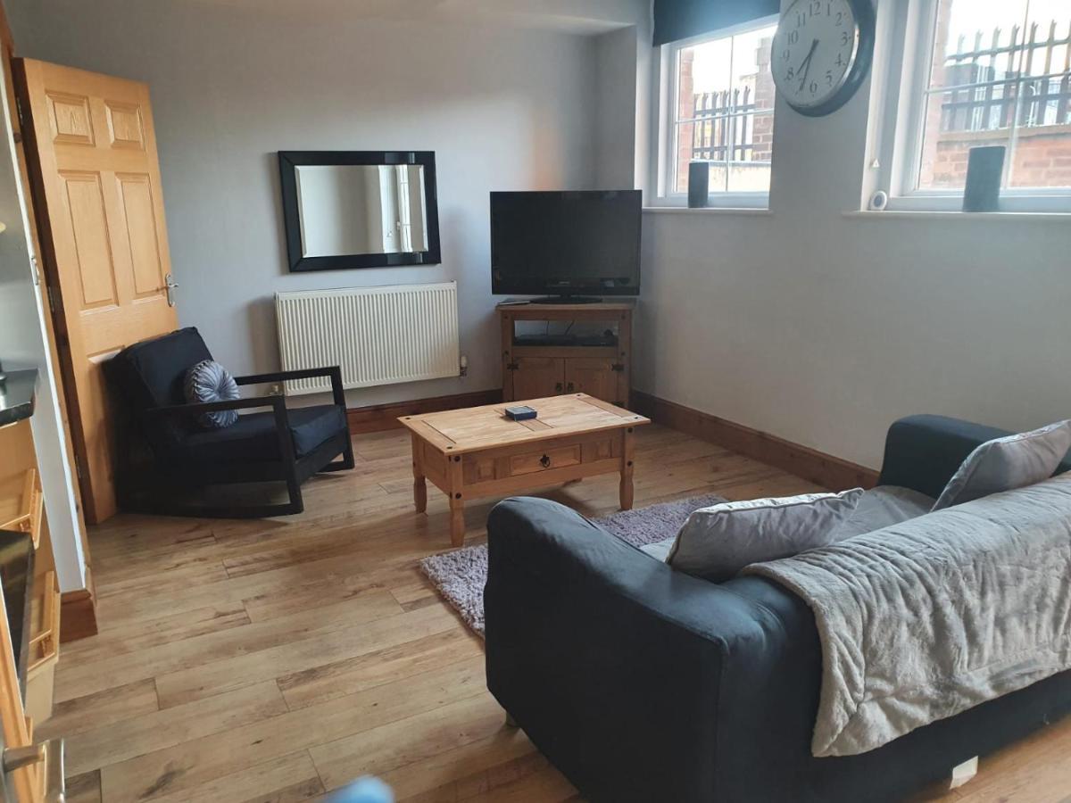 Spacious 2 Bed Appartment Next To Bae With Spa Bath Barrow-in-Furness Exterior foto